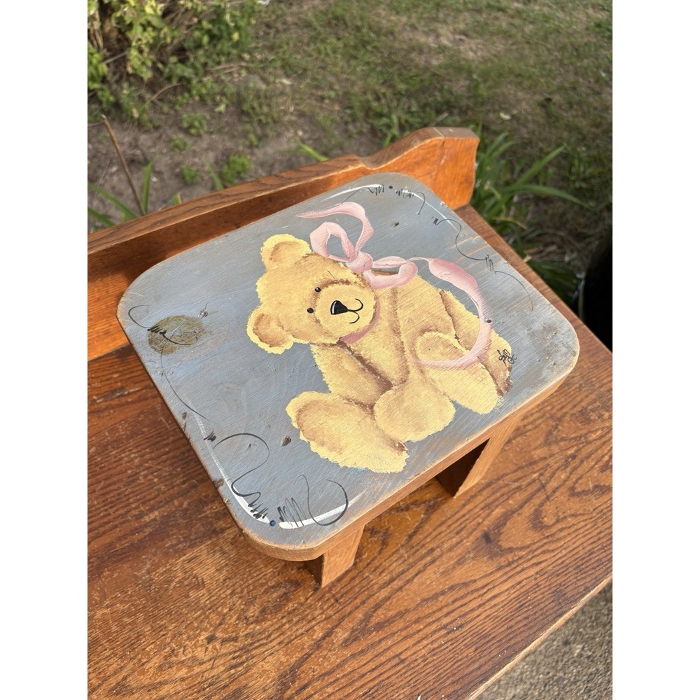 Vintage Handmade Hand Painted Solid Wood Wooden Kids Foot Step Stool Stand Seat - Picture 2 of 8